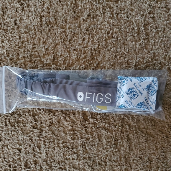 FIGS Lanyard - Picture 4 of 12